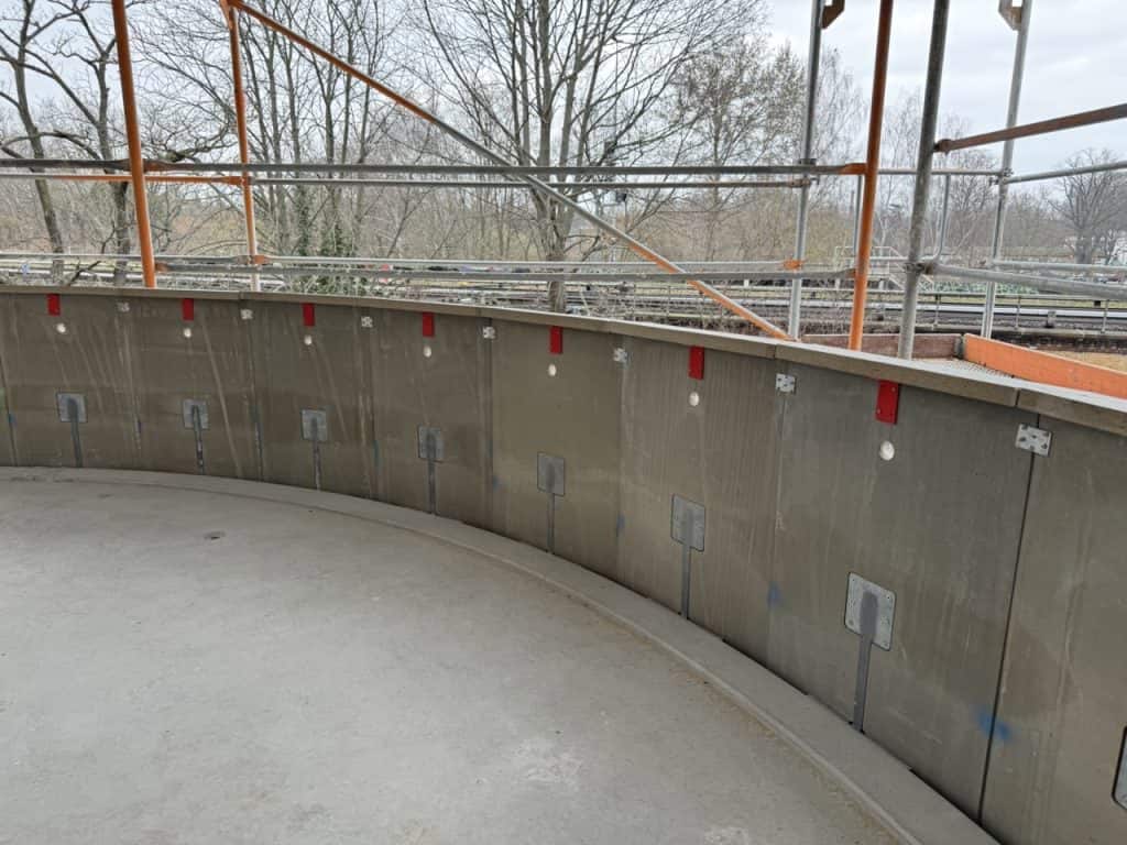overtec_Bruestung_auf_Betonfertigteil_Rundung_Berlin