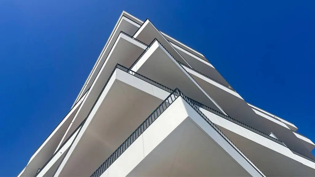 Hybrid Parapet, das Balkongeländer von overtec