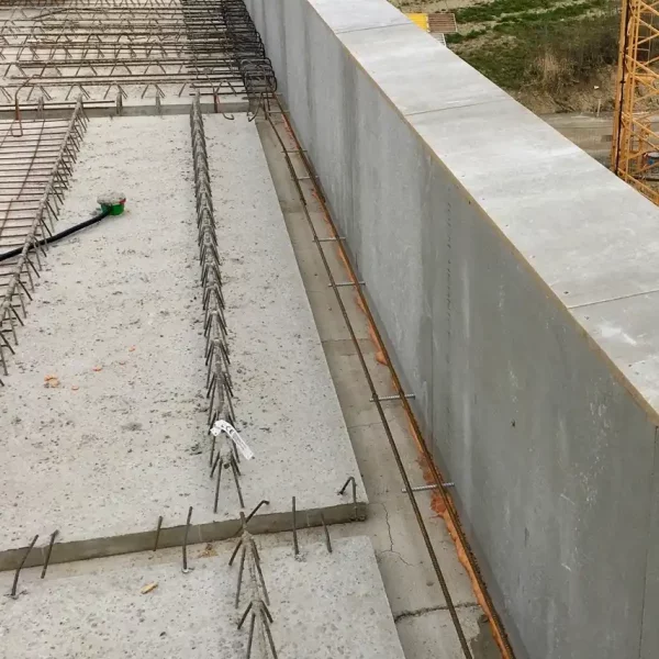 overtec Attika einbetoniert