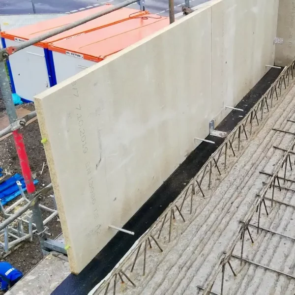 overtec Attika einbetoniert