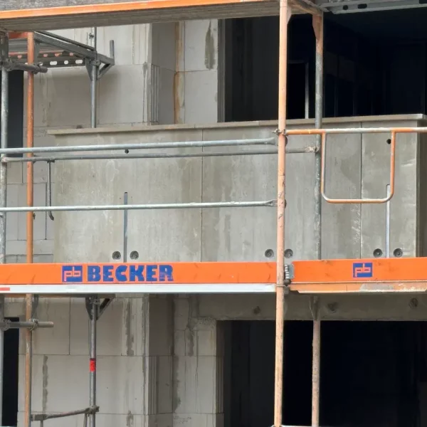 overtec_Bruestung_auf_Betonfertigteil_Detailaufnahme_in_Berlin
